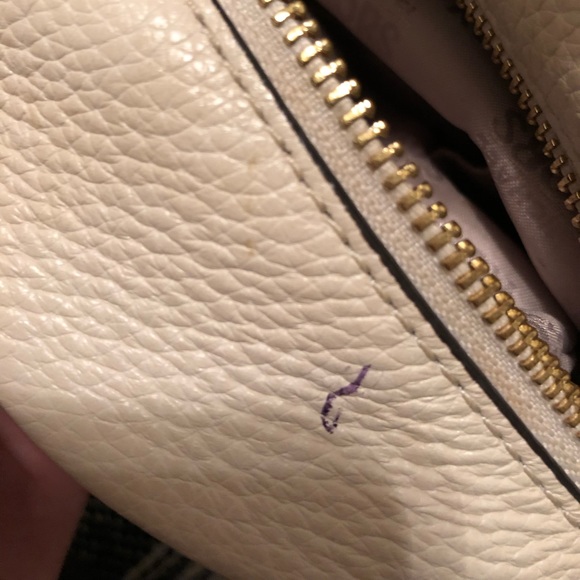 michael kors purse - Picture 3 of 8